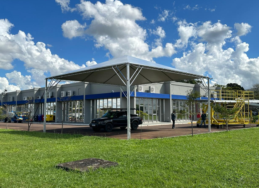 Projetos sob medida conforme a necessidade do cliente Projetos sob medida conforme a necessidade do cliente